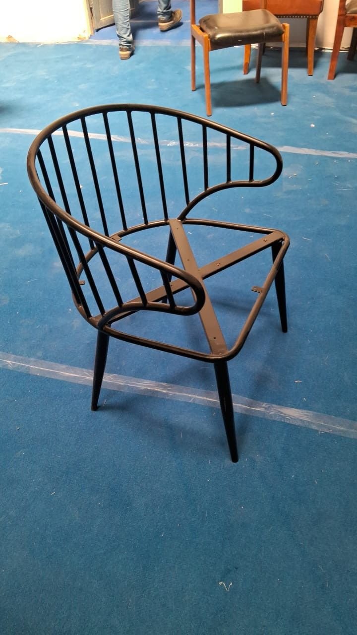 Modern MS Powder Coated Barrel Chair Frame for Cafes, Restaurants & Homes